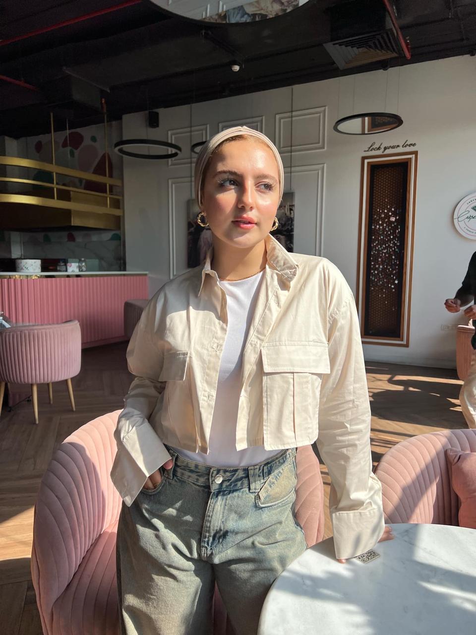 Cropped Shirt _ Beige