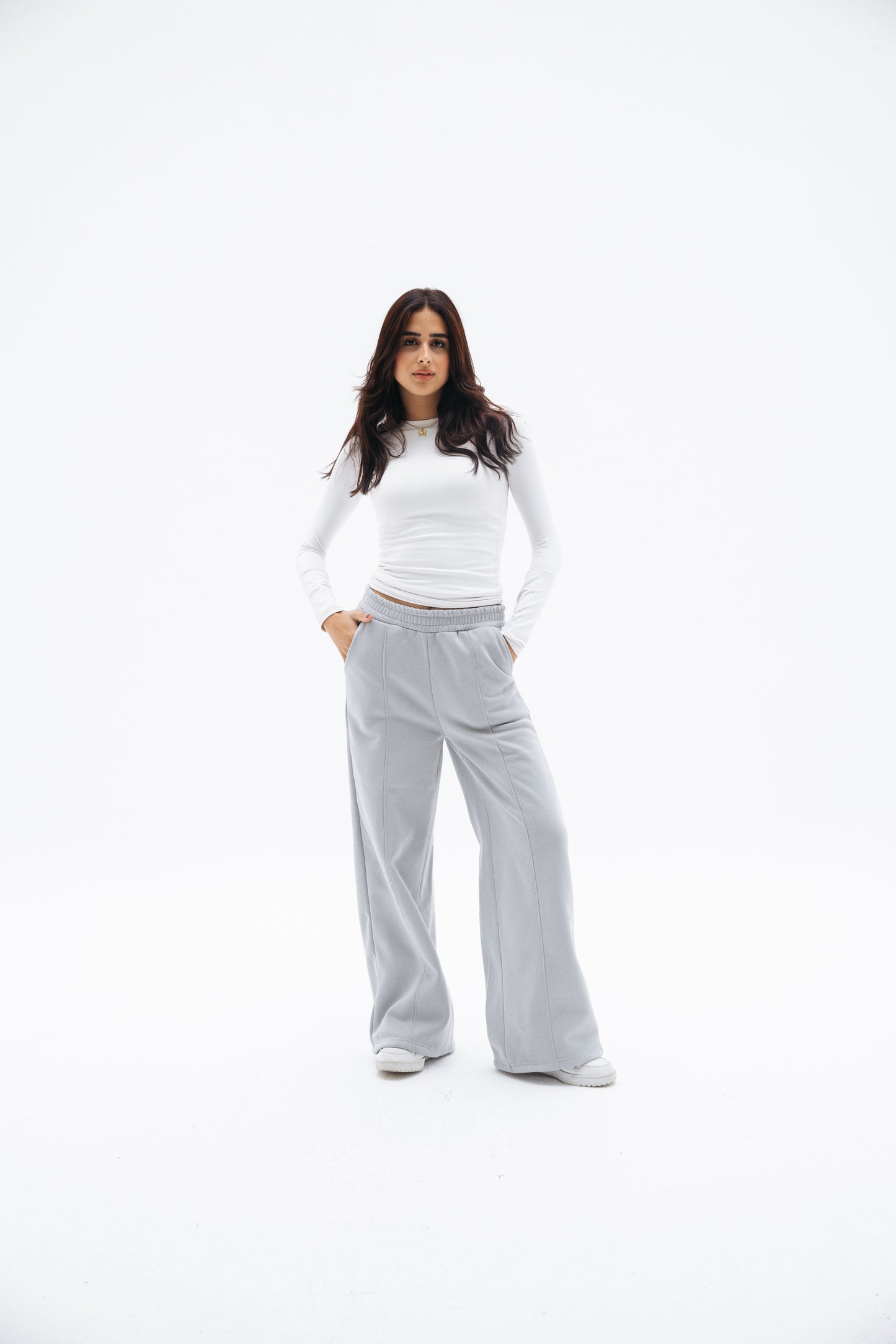 Wide-leg  _ Gray